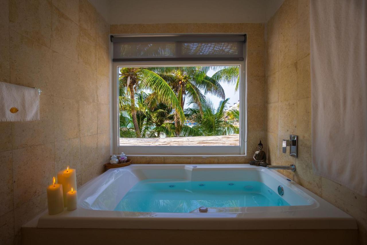 Lotus Beach Hotel - Adults Only Isla Mujeres Exterior foto
