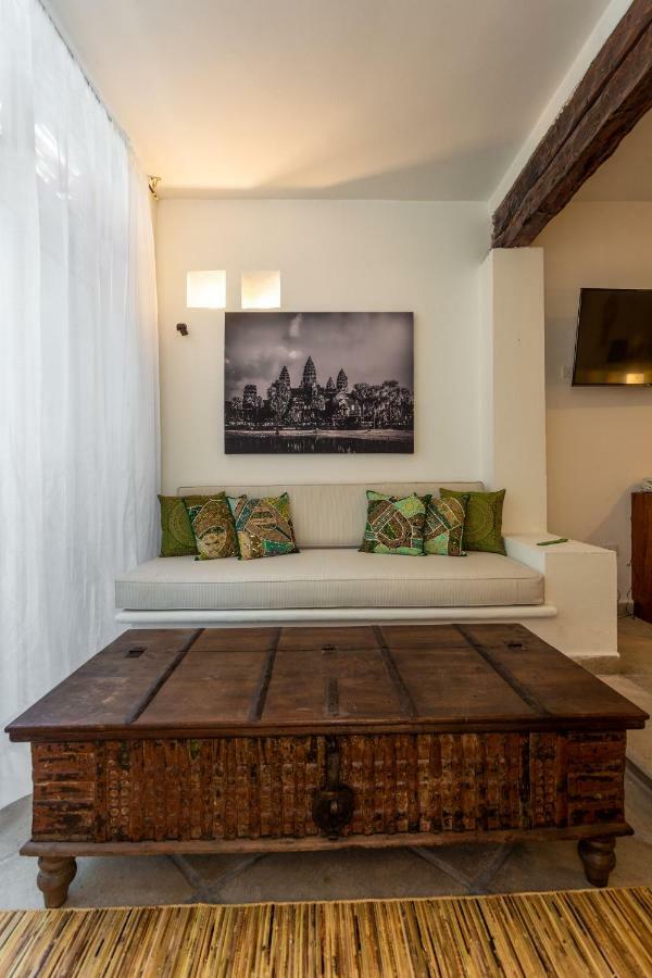 Lotus Beach Hotel - Adults Only Isla Mujeres Exterior foto